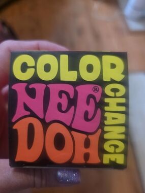 ✨NEW✨Nee Doh Color Change Squishy  - Yellow